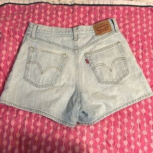 Levi’s high waisted mom shorts